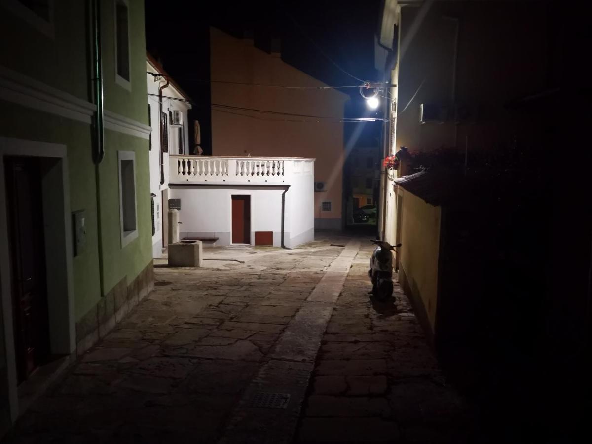 Apartma Na Terasi Izola Buitenkant foto