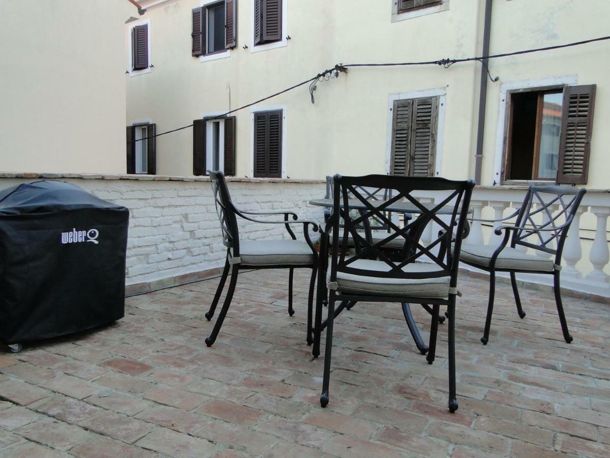Apartma Na Terasi Izola Buitenkant foto